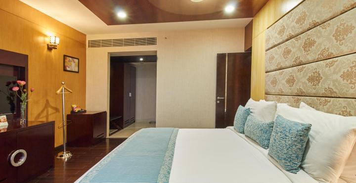 Fortune Select Grand Ridge - Member ITC Hotel Group Tirupati Exterior foto A room at the hotel