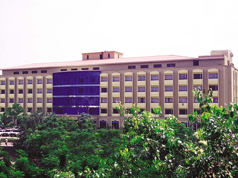 Fortune Select Grand Ridge - Member ITC Hotel Group Tirupati Exterior foto The University of Lahore